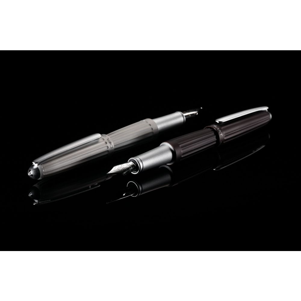 Pluma Fuente Aero - Negro (Black)