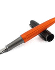 Pluma Fuente Aero - Negro/Naranjo (Black/Orange)
