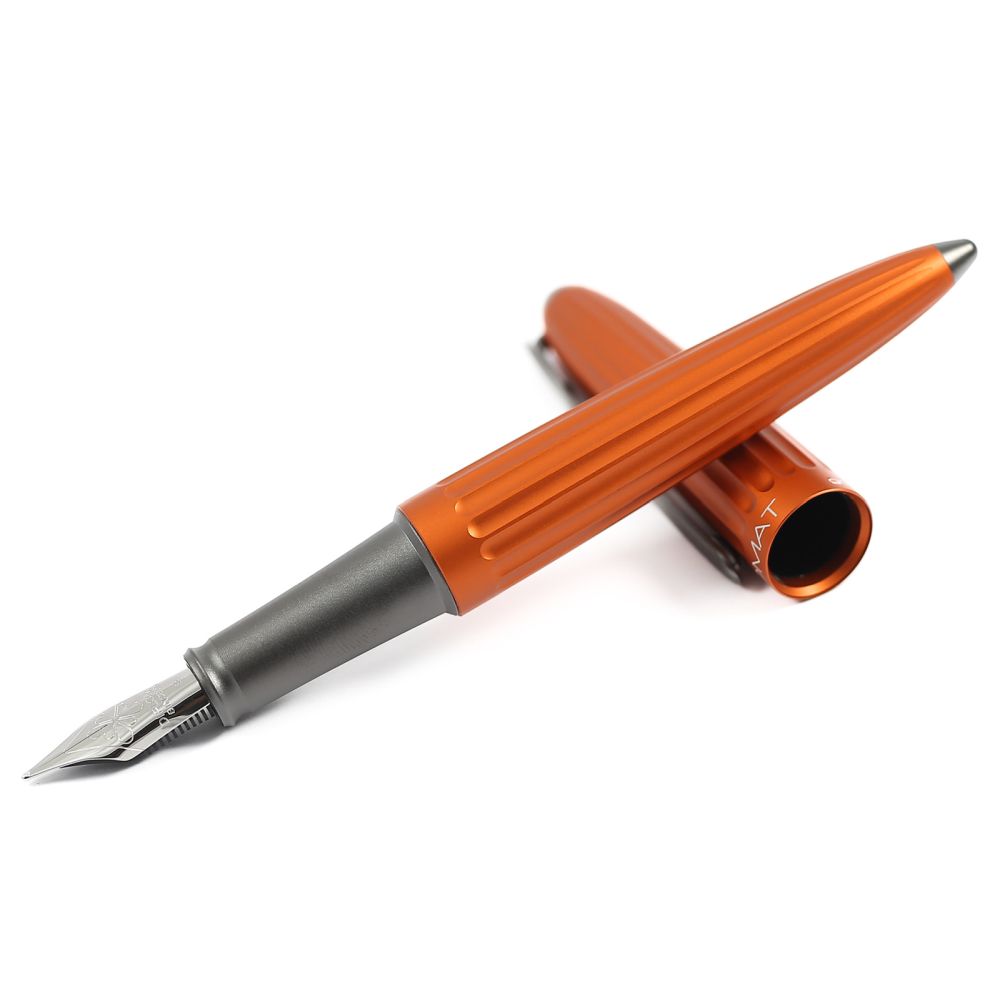 Pluma Fuente Aero - Naranjo (Orange)