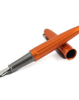 Pluma Fuente Aero - Naranjo (Orange)