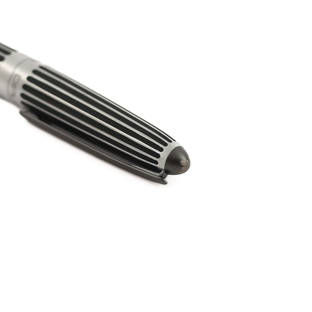 Pluma Fuente Aero - Stripes Black