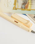 Pluma Fuente Safari Crema Ed. Especial