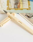 Pluma Fuente Safari Crema Ed. Especial