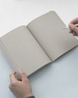 Libreta Not White L - Gris