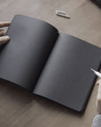 Libreta Not White L - Negro