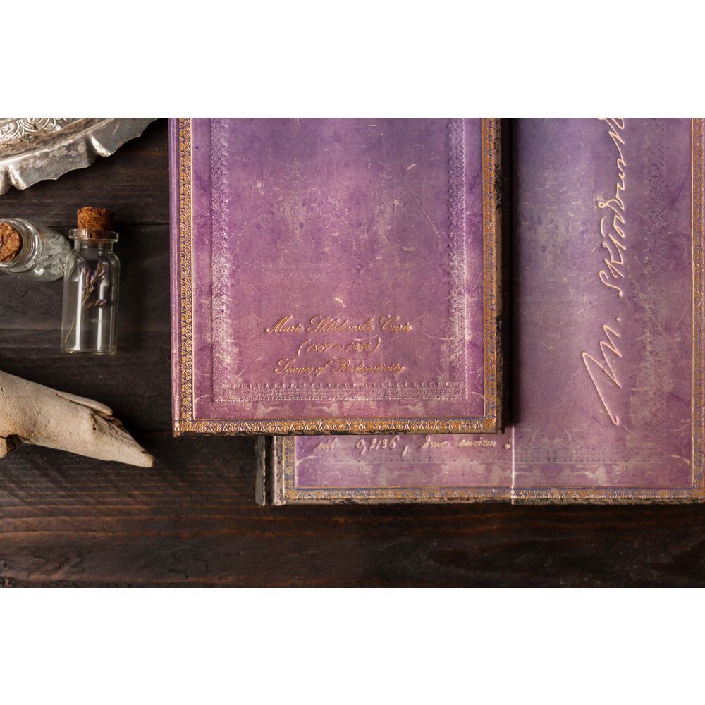 Libreta Ultra Tapa Dura - M. Curie, Science of Radioactivity