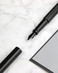Pluma Fuente INK Fountain Pen (Cuerpo) - Negro Warp Black
