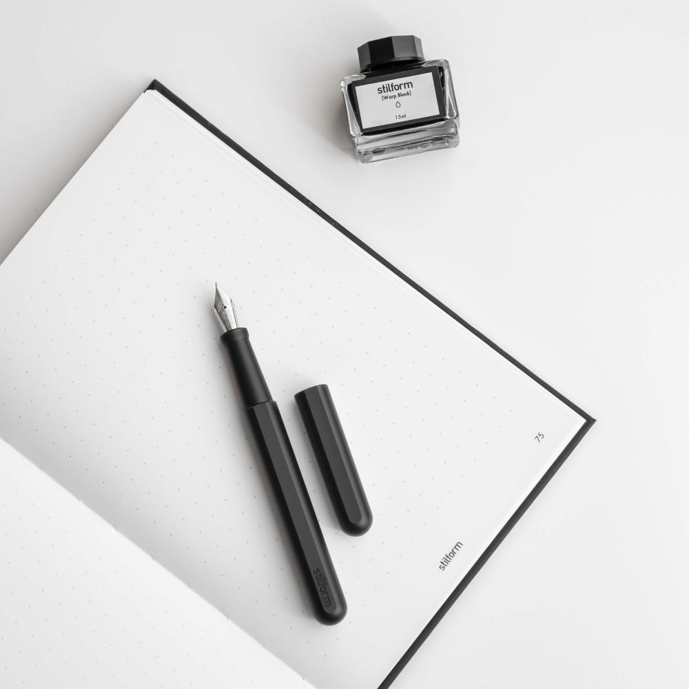 Pluma Fuente INK Fountain Pen (Cuerpo) - Negro Warp Black