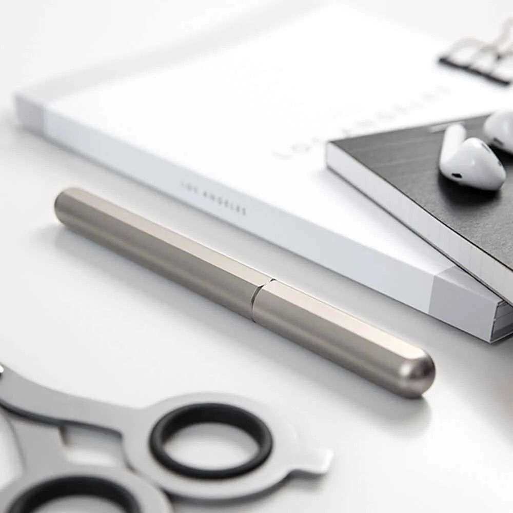 Pluma Fuente INK Fountain Pen (Cuerpo) - Titanio Matt (Plateado)